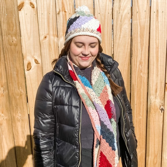 SOLD Happy Scrappy Scarf and Hat Set - Picture 5 of 6